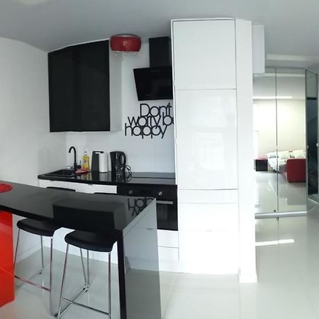 Apartamenty Centrum Rynek Mala Dwojka Kielce Exterior photo
